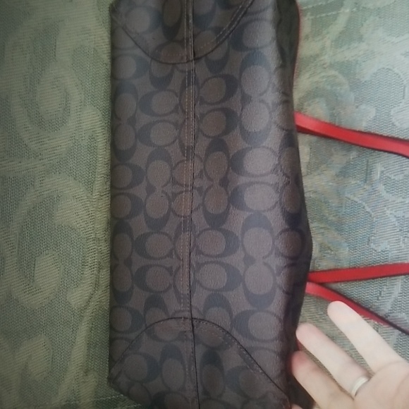 Coach Signature City Tote NWT🛍 - Picture 10 of 16
